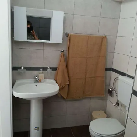 Отель Vintage House Studio's Adults Only 2*
