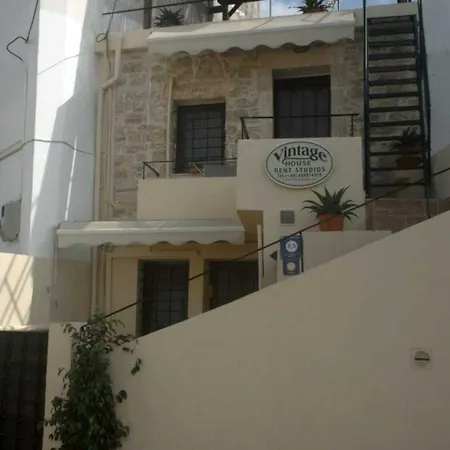 Hotel Vintage House Studio's Adults Only Pitsidia